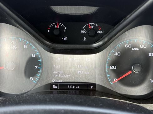 Used 2022 Chevrolet Colorado LT w/ LT Convenience Package AWD/4WD image 15