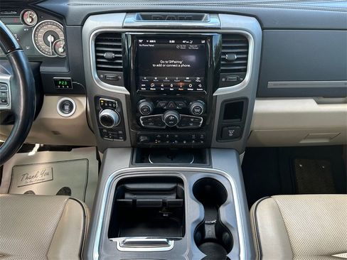 Used 2018 RAM 1500 Limited image 16
