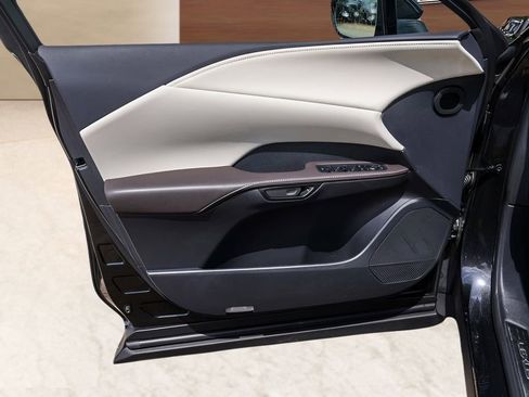 Used 2024 Lexus RX 350 FWD w/ Technology Package image 23