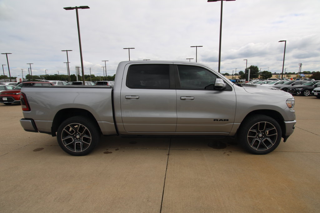 Used 2020 RAM 1500 Sport w/ Level 2 Equipment Goup w/2_L AWD/4WD image 4