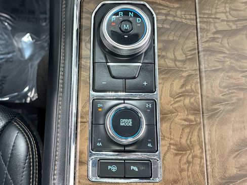 Used 2021 Ford Expedition Max Platinum AWD/4WD image 29