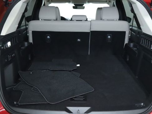 Certified 2025 MAZDA CX-70 Plug-In Hybrid w/ Premium Pkg image 19