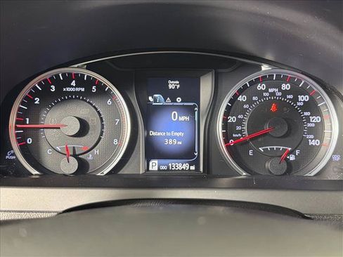 Used 2017 Toyota Camry SE FWD image 26