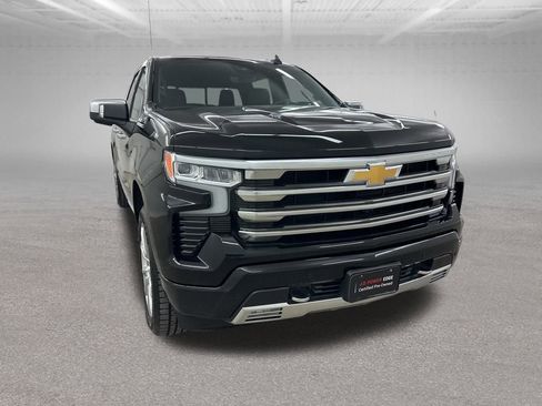 Certified 2024 Chevrolet Silverado 1500 High Country image 3