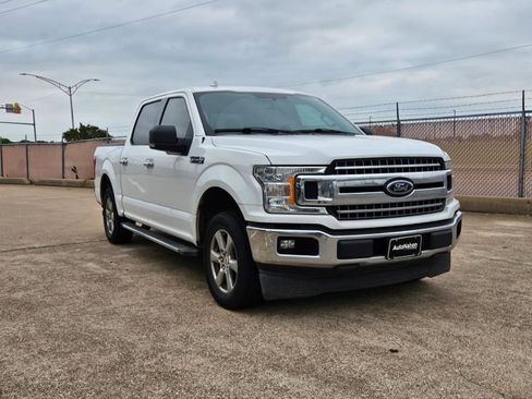 Used 2018 Ford F150 XLT w/ Equipment Group 302A Luxury RWD image 3