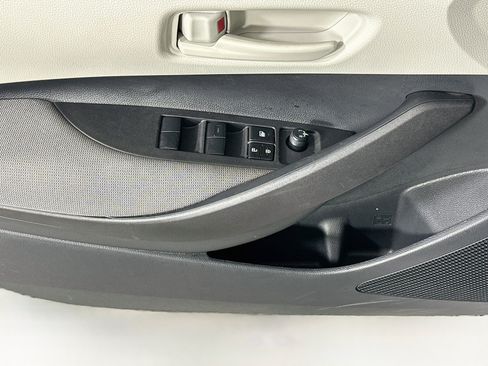 Certified 2025 Toyota Corolla LE FWD image 14