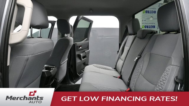 Used 2022 Toyota Tundra SR5 AWD/4WD image 19