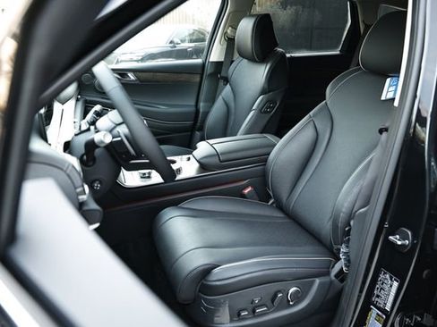 New 2026 Genesis GV80 2.5T Prestige image 20