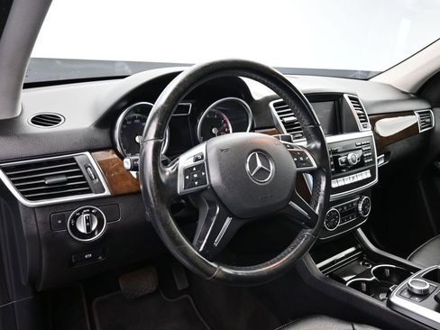 Used 2015 Mercedes-Benz ML 350 4MATIC image 14