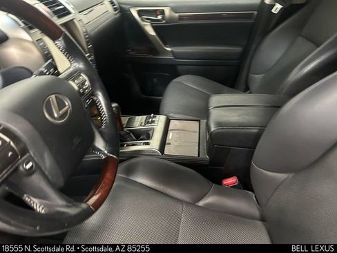 Used 2019 Lexus GX 460 Premium AWD/4WD image 18