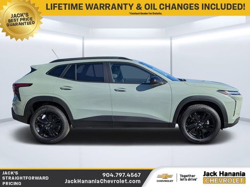 New 2026 Chevrolet Trax ACTIV FWD image 2