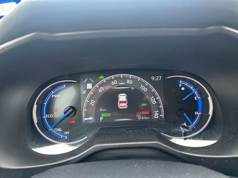 Used 2023 Toyota RAV4 AWD Hybrid image 13