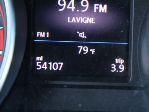 Certified 2021 Volkswagen Tiguan S image 13