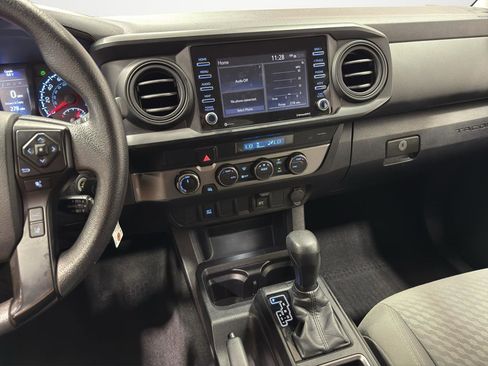Used 2022 Toyota Tacoma SR image 19
