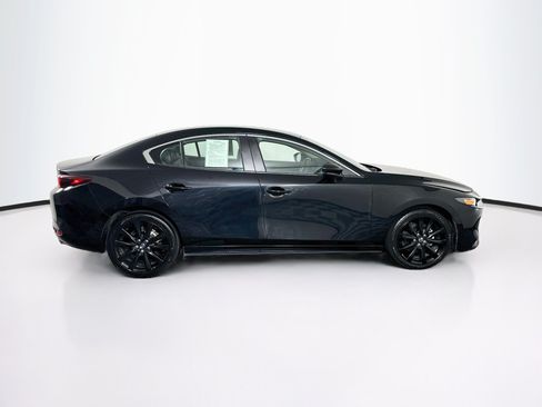 Used 2024 MAZDA MAZDA3 s FWD image 10
