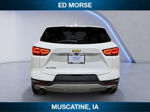 Used 2025 Chevrolet Blazer LT image 4
