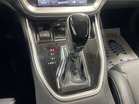 Used 2022 Subaru Outback Limited image 20