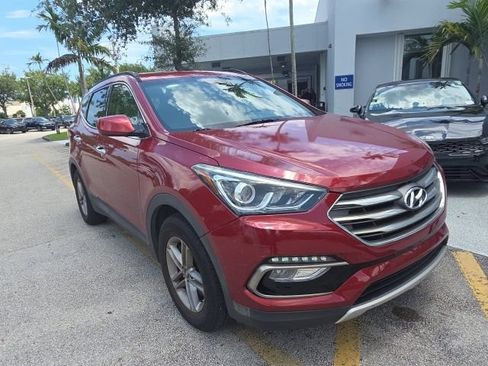 Used 2017 Hyundai Santa Fe Sport AWD/4WD image 3
