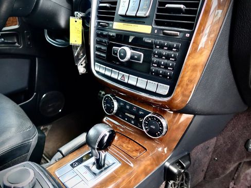 Used 2014 Mercedes-Benz G 550 image 26