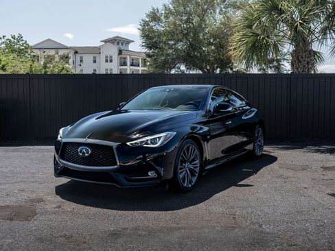 Used 2020 INFINITI Q60 3.0t Luxe w/ Edition 30 Package AWD/4WD image 8