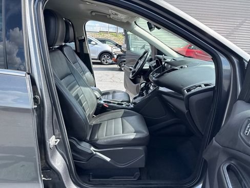 Used 2014 Ford Escape Titanium w/ Equipment Group 401A AWD/4WD image 13