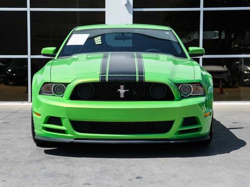 Used 2013 Ford Mustang Boss 302 w/ Boss 302 Accessory Pkg RWD image 3