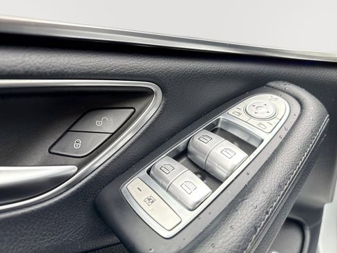 Used 2015 Mercedes-Benz S 550 4MATIC Sedan image 15