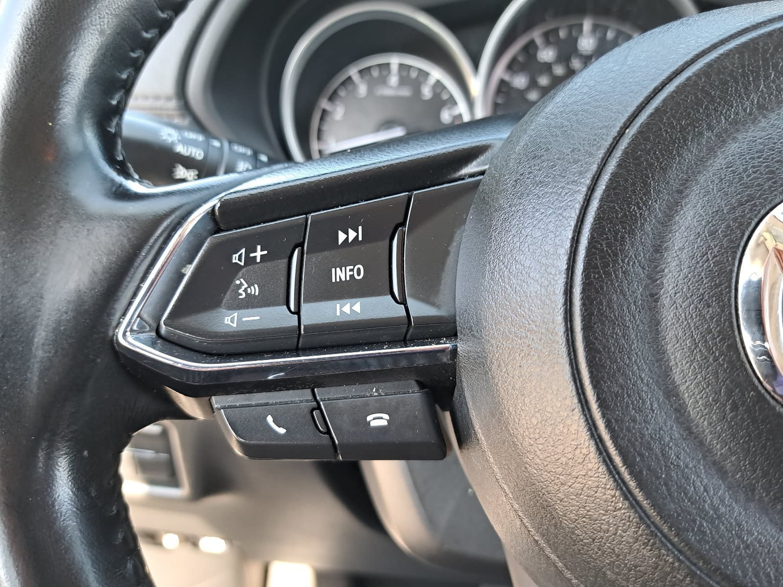Used 2018 MAZDA CX-5 Grand Touring w/ Premium Package AWD/4WD image 16
