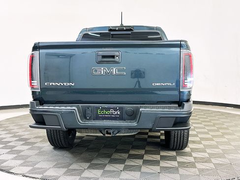 Used 2018 GMC Canyon Denali AWD/4WD image 7