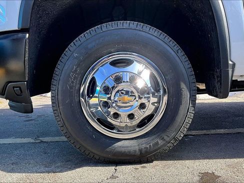 New 2026 Chevrolet Silverado 3500 W/T image 12