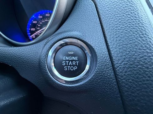 Used 2018 Subaru Outback 3.6R Touring image 25