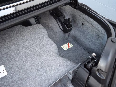 Used 2012 BMW 335i Convertible image 77