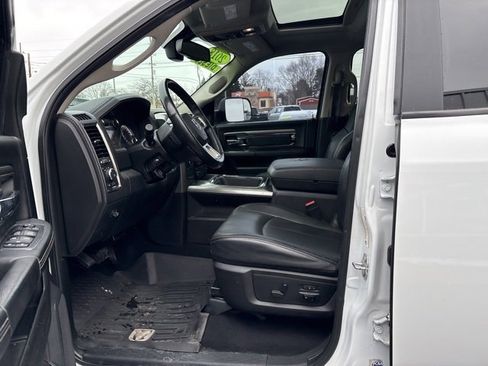 Used 2018 RAM 2500 Laramie w/ Sport Appearance Group image 23