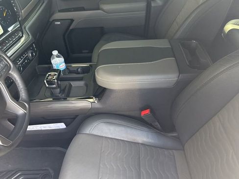 Used 2024 Chevrolet Silverado 1500 ZR2 w/ ZR2 Bison Edition AWD/4WD image 4