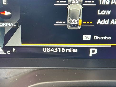 Used 2022 Mitsubishi Outlander SEL FWD image 18