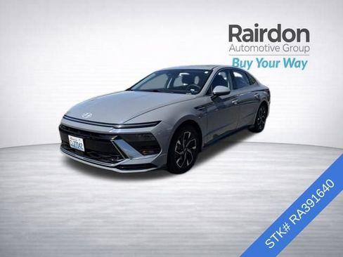 Used 2024 Hyundai Sonata SEL FWD image 3