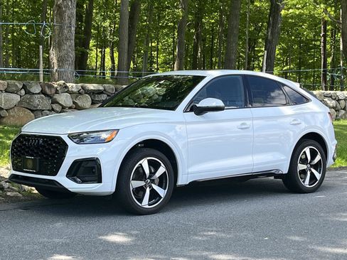Used 2023 Audi Q5 2.0T Premium Plus w/ Premium Plus Package AWD/4WD image 19
