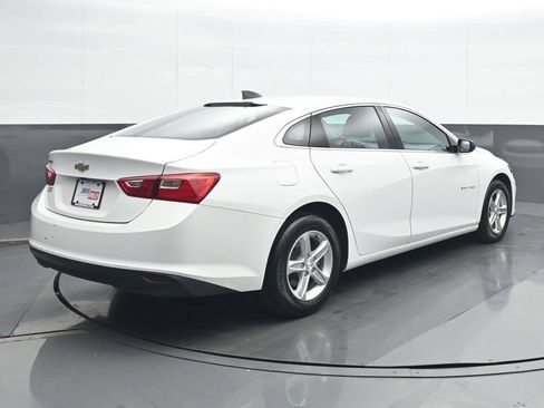 Used 2020 Chevrolet Malibu LS w/ LPO, Convenience Package 1 FWD image 6