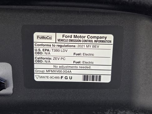 Used 2021 Ford Mustang Mach-E GT AWD/4WD image 30