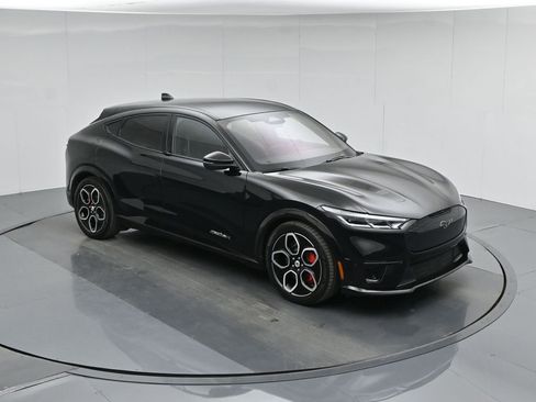 Used 2023 Ford Mustang Mach-E GT image 40