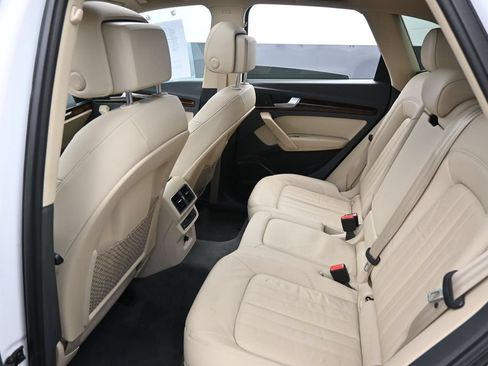 Used 2018 Audi Q5 2.0T Premium Plus AWD/4WD image 9