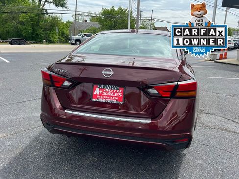 Used 2025 Nissan Altima 2.5 SV FWD image 7