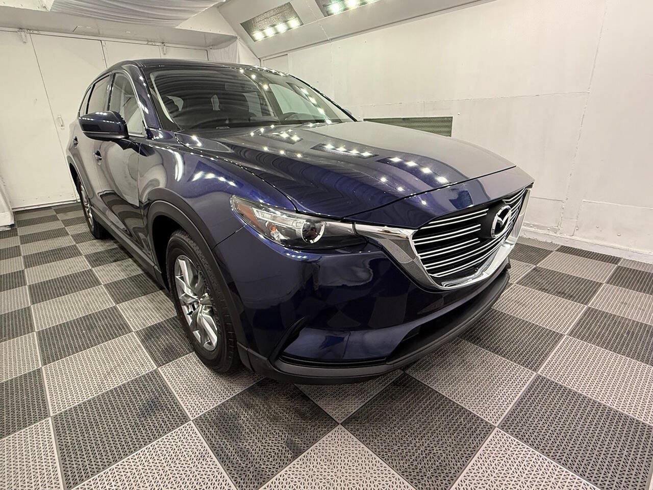 Used 2016 MAZDA CX-9 Touring AWD/4WD image 2