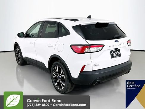 Used 2022 Ford Escape SE w/ SE Sport Appearance Package AWD/4WD image 6