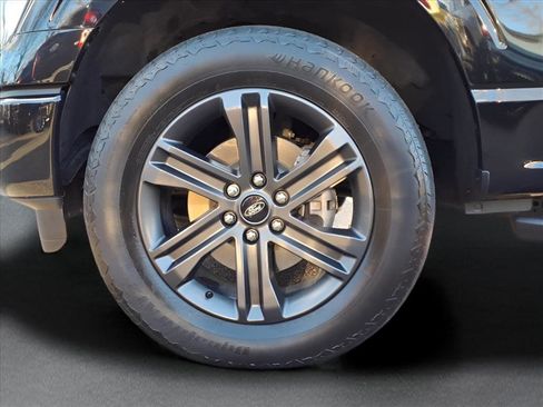 Used 2023 Ford F150 XLT w/ Equipment Group 302A High image 11