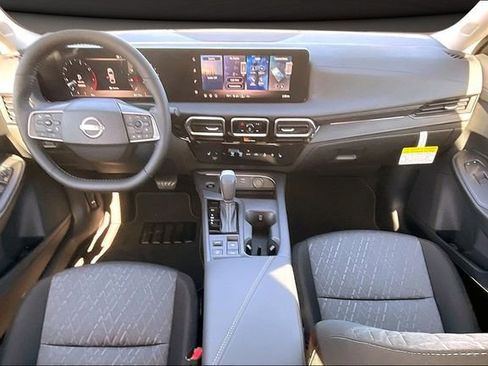 New 2026 Nissan Sentra SV w/ SV Convenience Package FWD image 5
