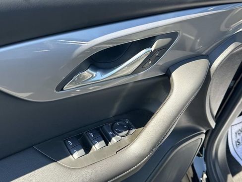 Certified 2024 Chevrolet Blazer LT w/ Convenience Package FWD image 19