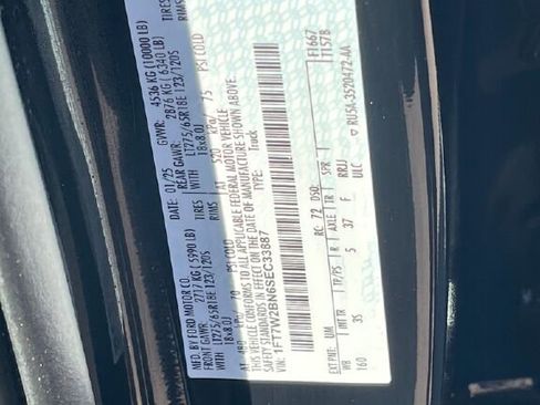 Used 2025 Ford F250 XLT w/ Snow Plow Prep Package image 28