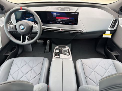 New 2026 BMW iX M70 image 15