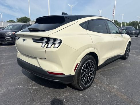 Used 2025 Ford Mustang Mach-E Premium AWD/4WD image 7